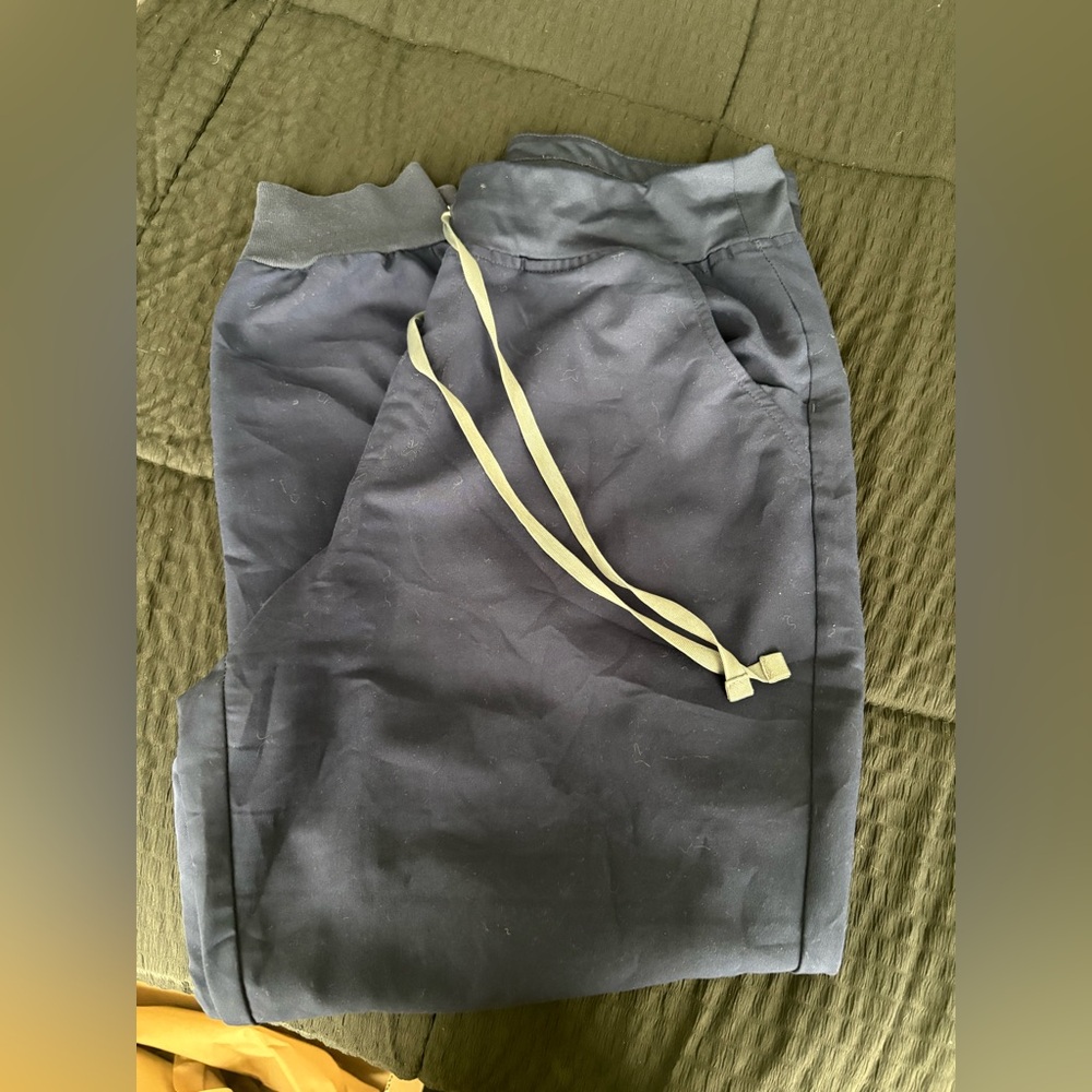 FIGS Scrub Pants